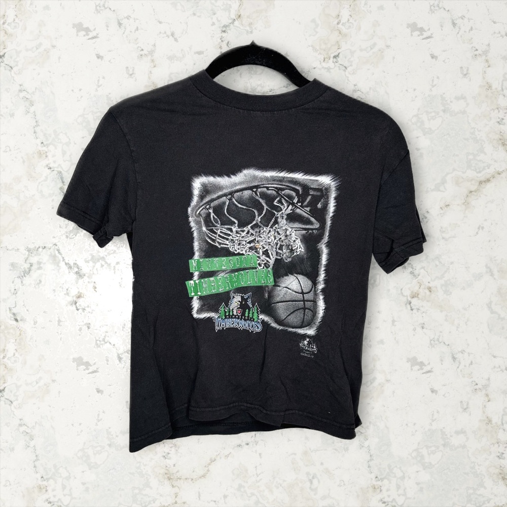 Vintage MN Timberwolves NBA Tee 8
